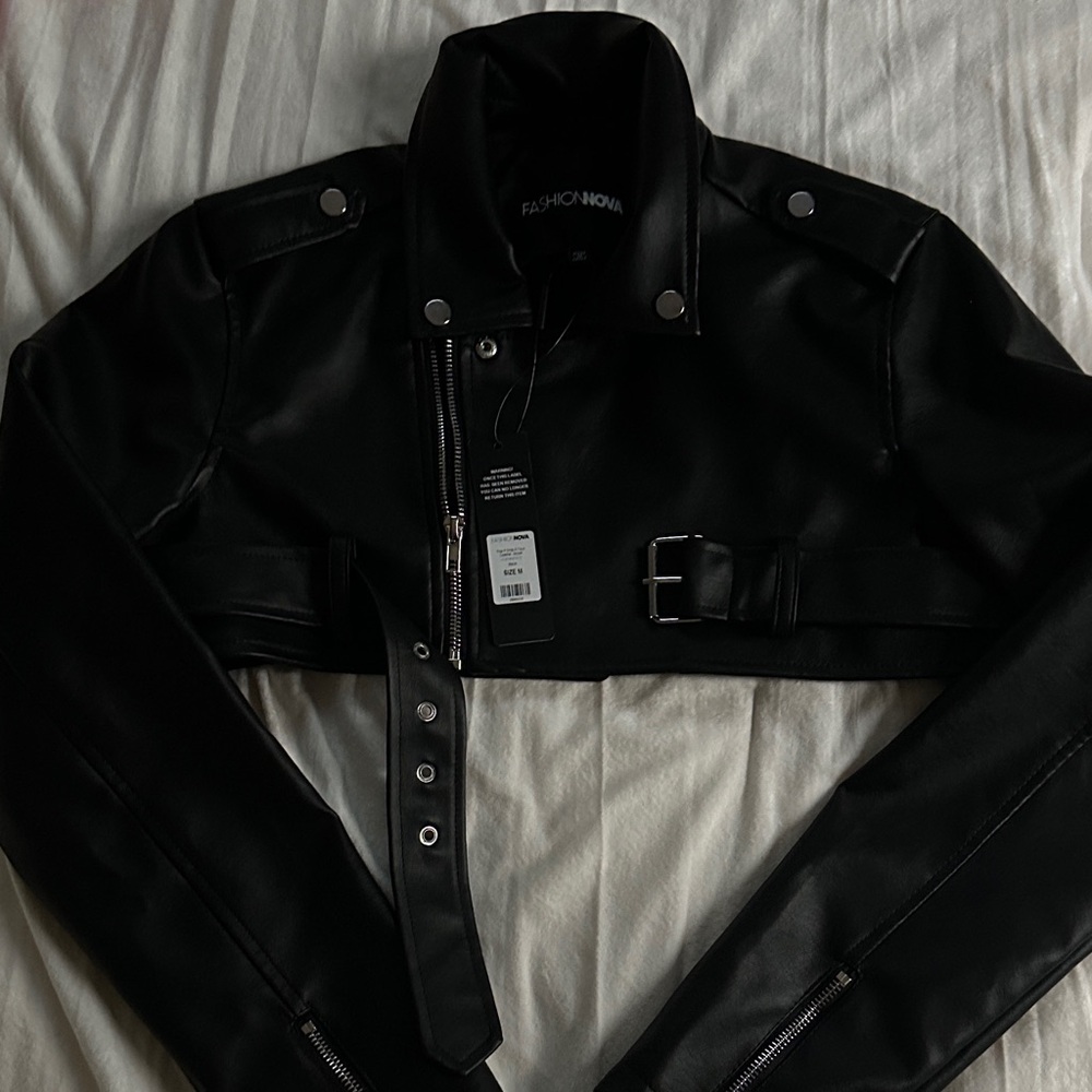 Fashion Nova Black Cropped Faux Leather Moto Jacket with Belt